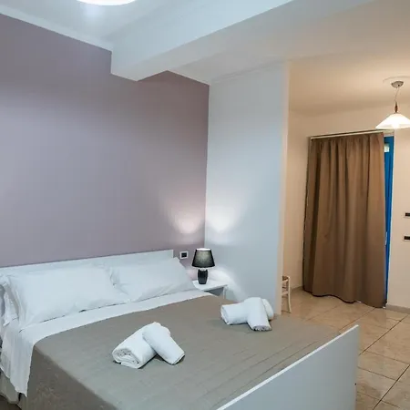Aparthotel Ada *