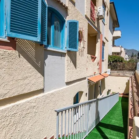 Aparthotel Ada