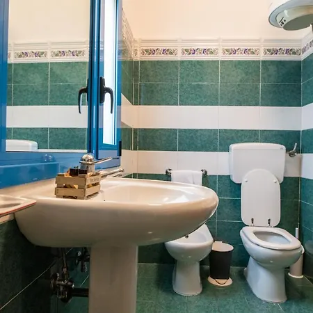 Ada Aparthotel *