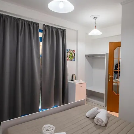 Aparthotel Ada
